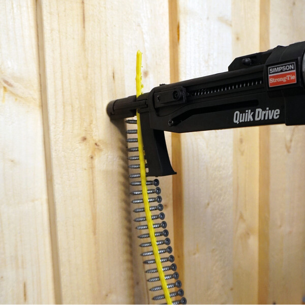 Fastgørelse af træbeklædning